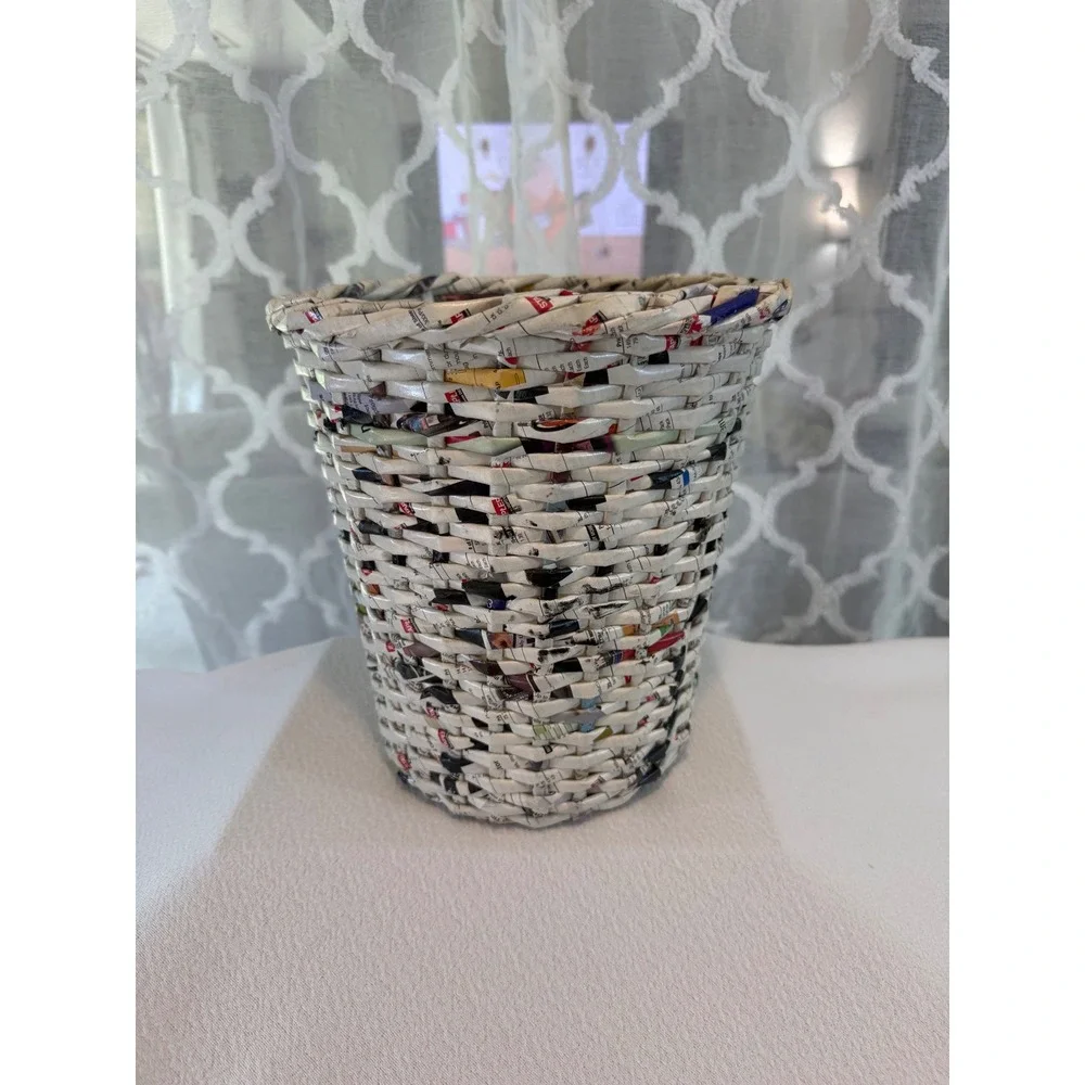 Handmade Recycled Newspaper Woven Basket Eco Friendly Wastebasket Planter 10.5in
